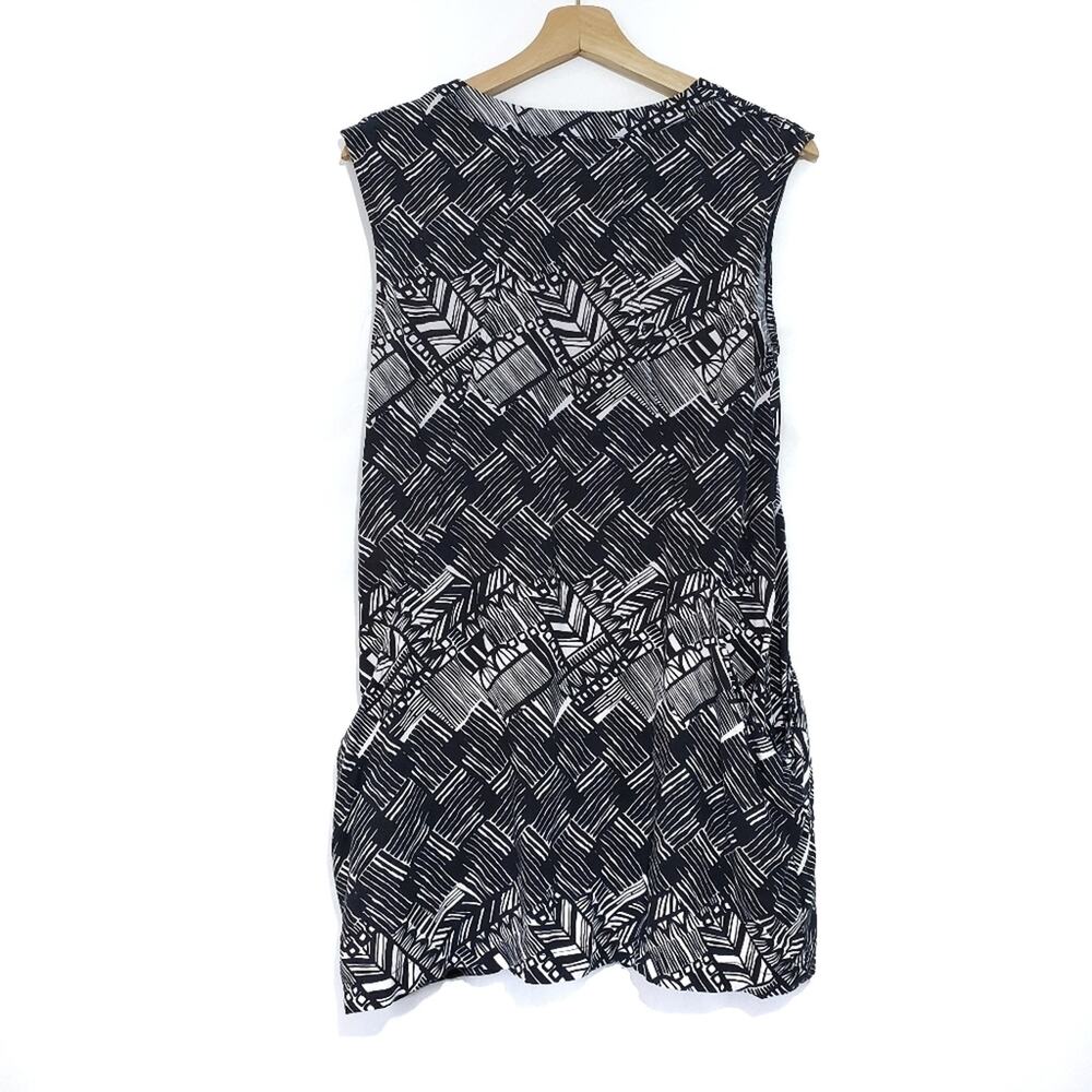 Ecote | Patterned Pocket Button Up Tunic - Picture 2 of 7